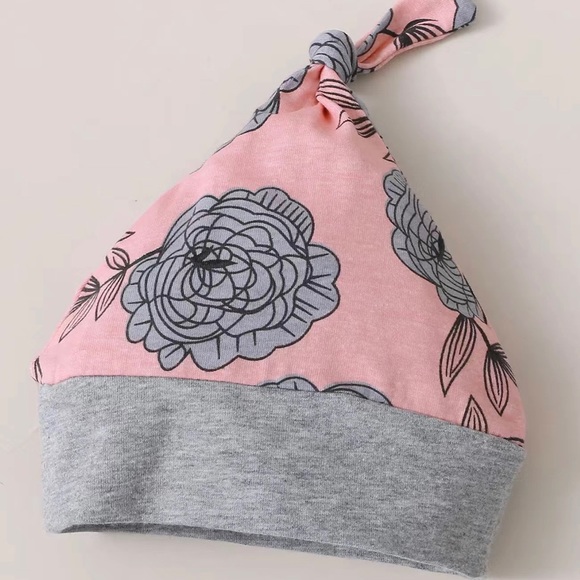 Baby Girl 4 pieces outfit - Picture 5 of 5